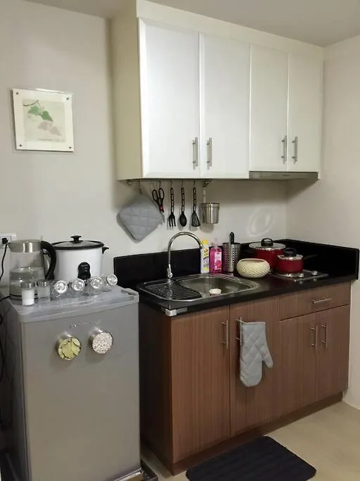 Condotel At 150 Newport Blvd. Near Naia T3 W/ Wifi Manila 0*,