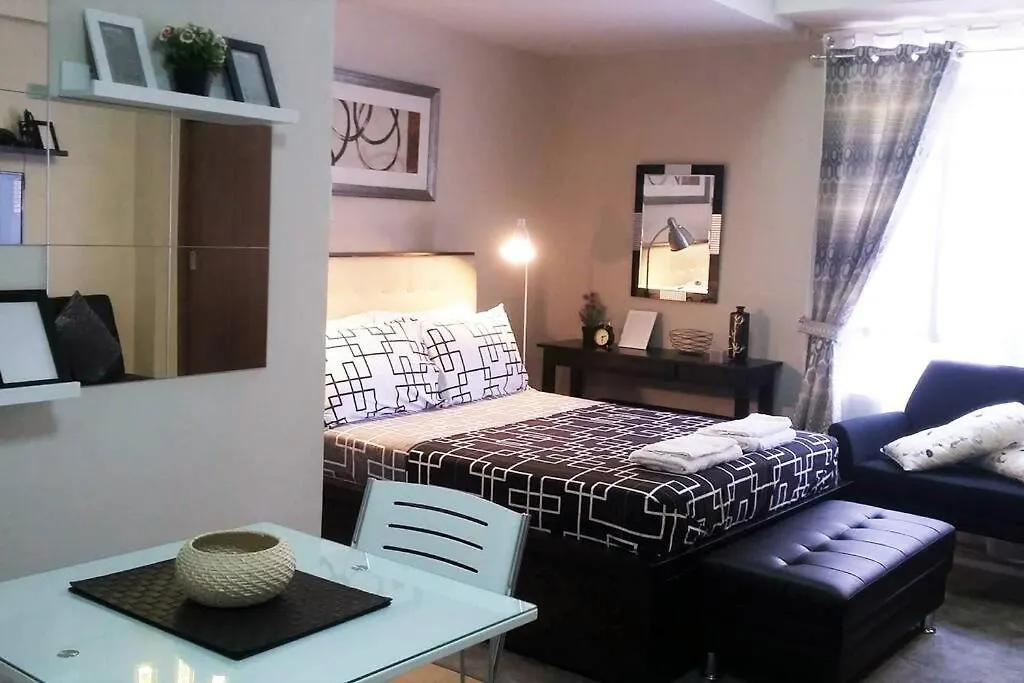 Condotel At 150 Newport Blvd. Near Naia T3 W/ Wifi Manila