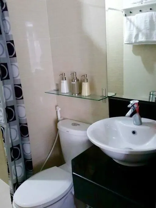 Apartment Condotel At 150 Newport Blvd. Near Naia T3 W/ Wifi Manila Philippines