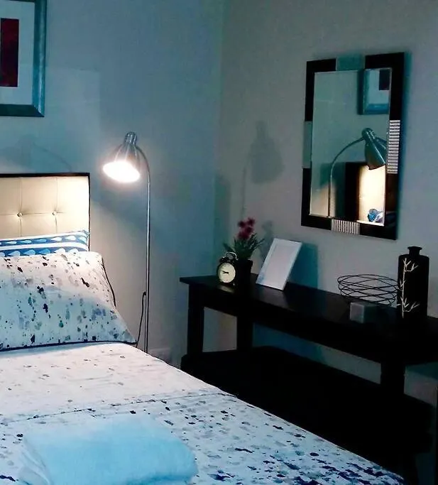Apartment Condotel At 150 Newport Blvd. Near Naia T3 W/ Wifi Manila