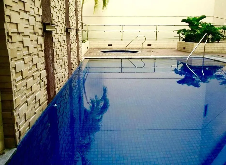 Condotel At 150 Newport Blvd. Near Naia T3 W/ Wifi Manila Apartment