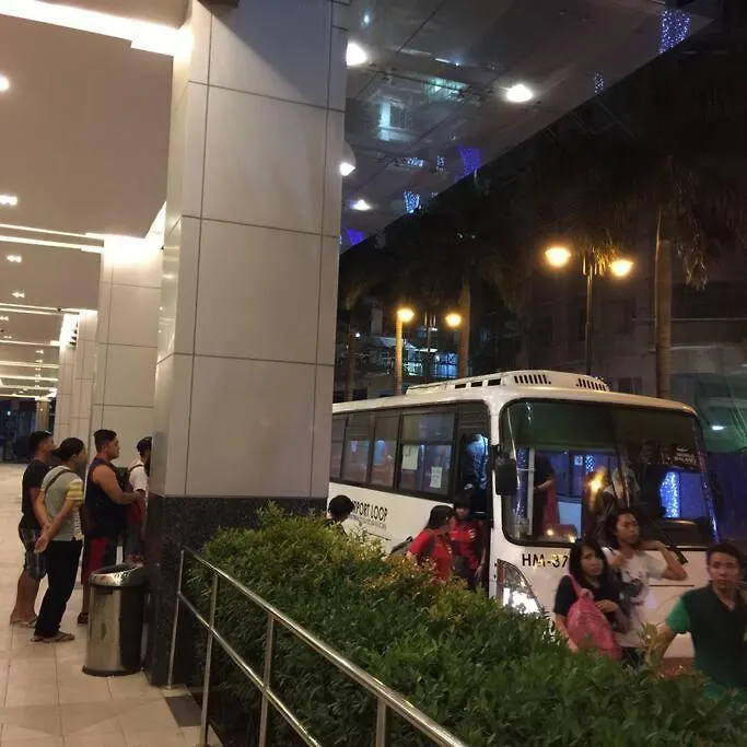 Condotel At 150 Newport Blvd. Near Naia T3 W/ Wifi Manille Philippines